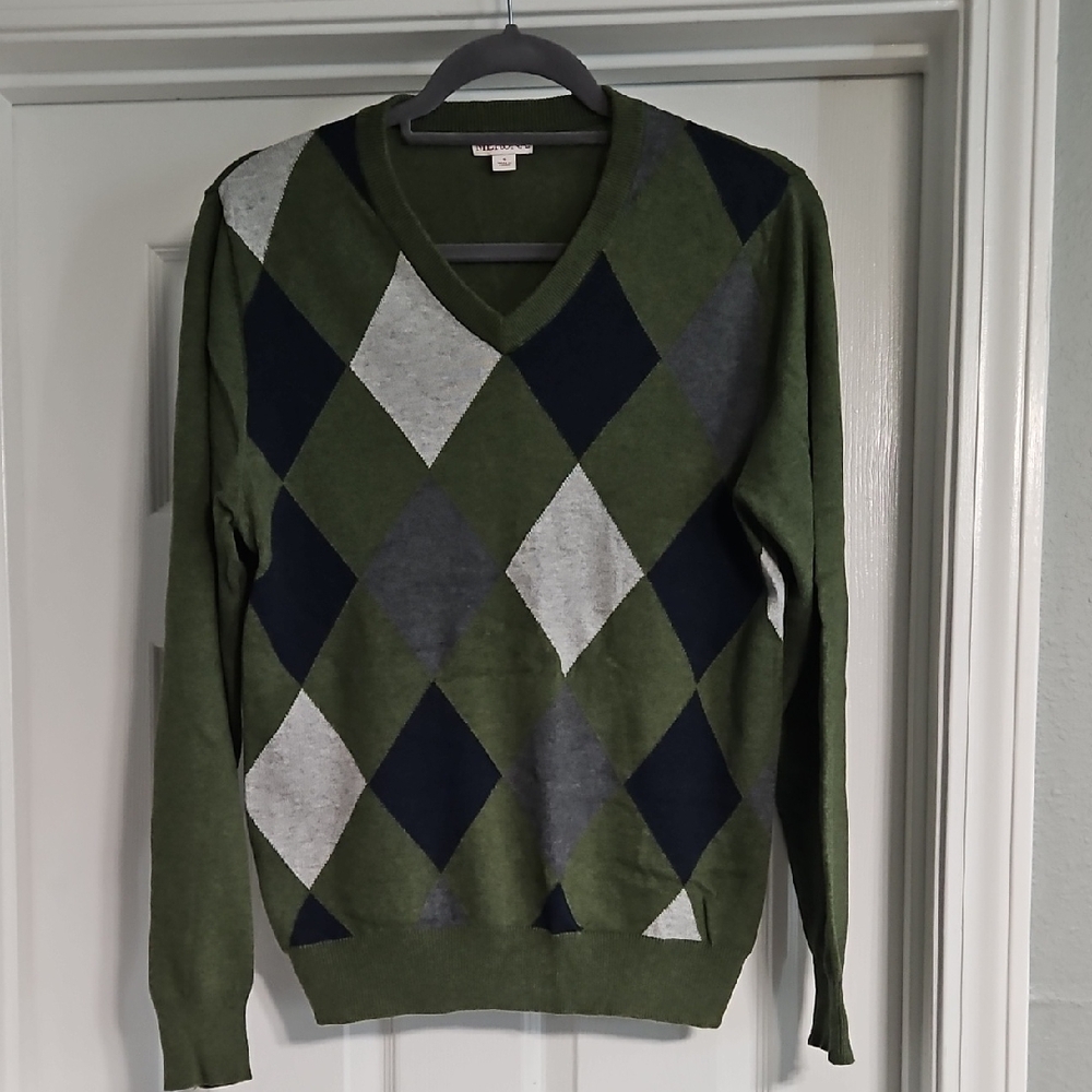 Merona V-Neck Sweater with Green and Gray Argyle Pattern